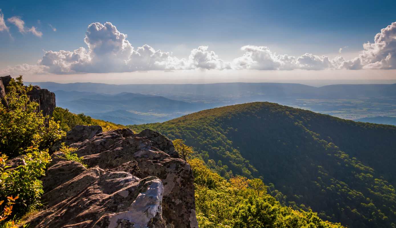 Evening view from cliffs on Hawksbill Summit in Shenandoah National Park.