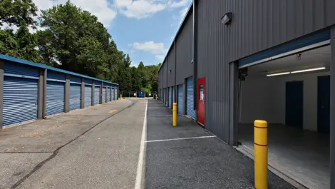 Gambrills loading dock and outdoor units.