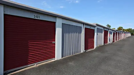 Gude self storage outdoor units.