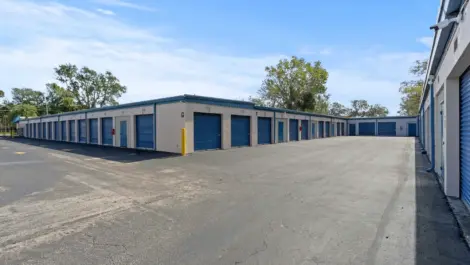 Overall view of storage units Daytona Beach location.