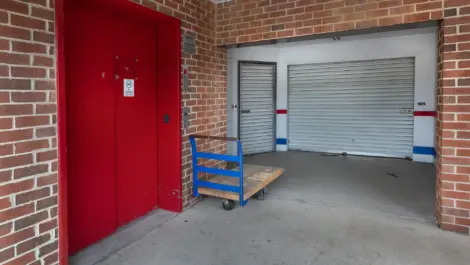 Kensington Self Storage loading area.