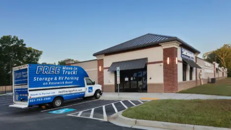 La Plata Self Storage front entrance of building.